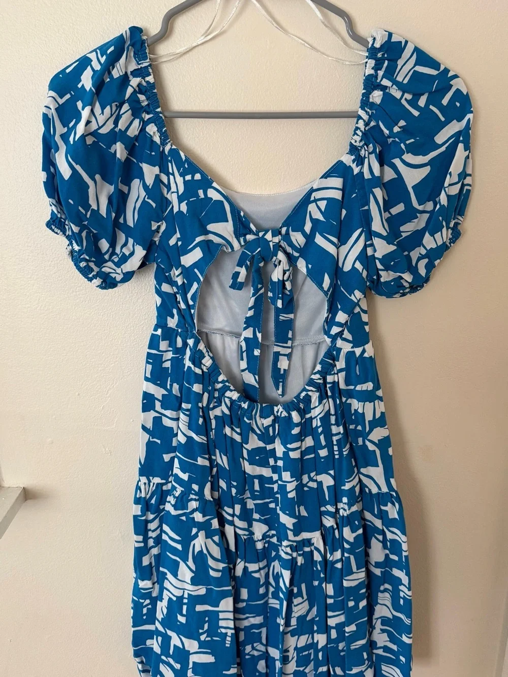 Blue & White Abstract Puff-Sleeve Midi Dress - Picture 2 of 3